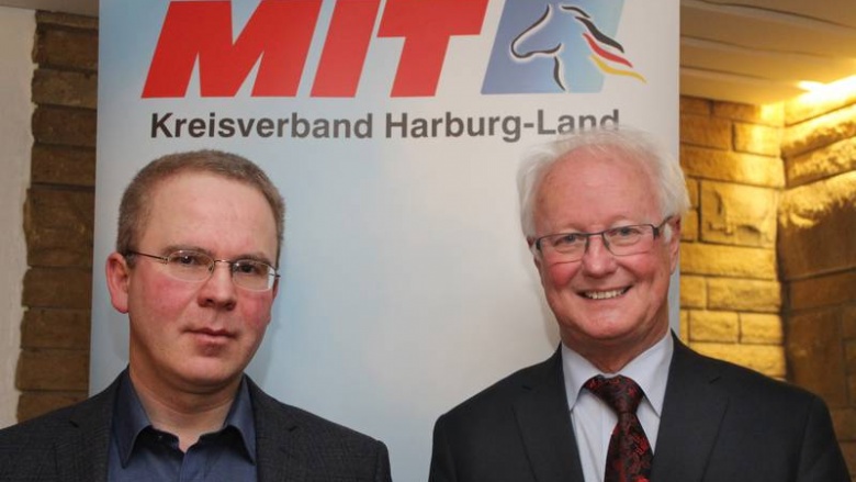 (v.l.n.r.): Wulf Harder und Wilfried Uhlmann, Kreisvorsitzender der MIT Harburg-Land.