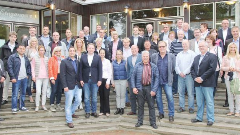 Der Blick hinter die Kulissen bei der Gaststätte Reitling fand reges Interesse. Der Blick hinter die Kulissen bei der Gaststätte Reitling fand reges Interesse.
