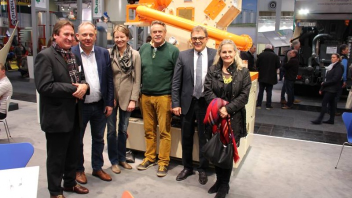 Der Landtagsabgeordnete Clemens Gr.Macke und der Landesvorsitzende der Niedersachsen-MIT, Werner Lübbe, auf dem Stand von Heinrich Wolking.
